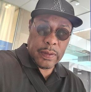 Meet your Posher, Delroy